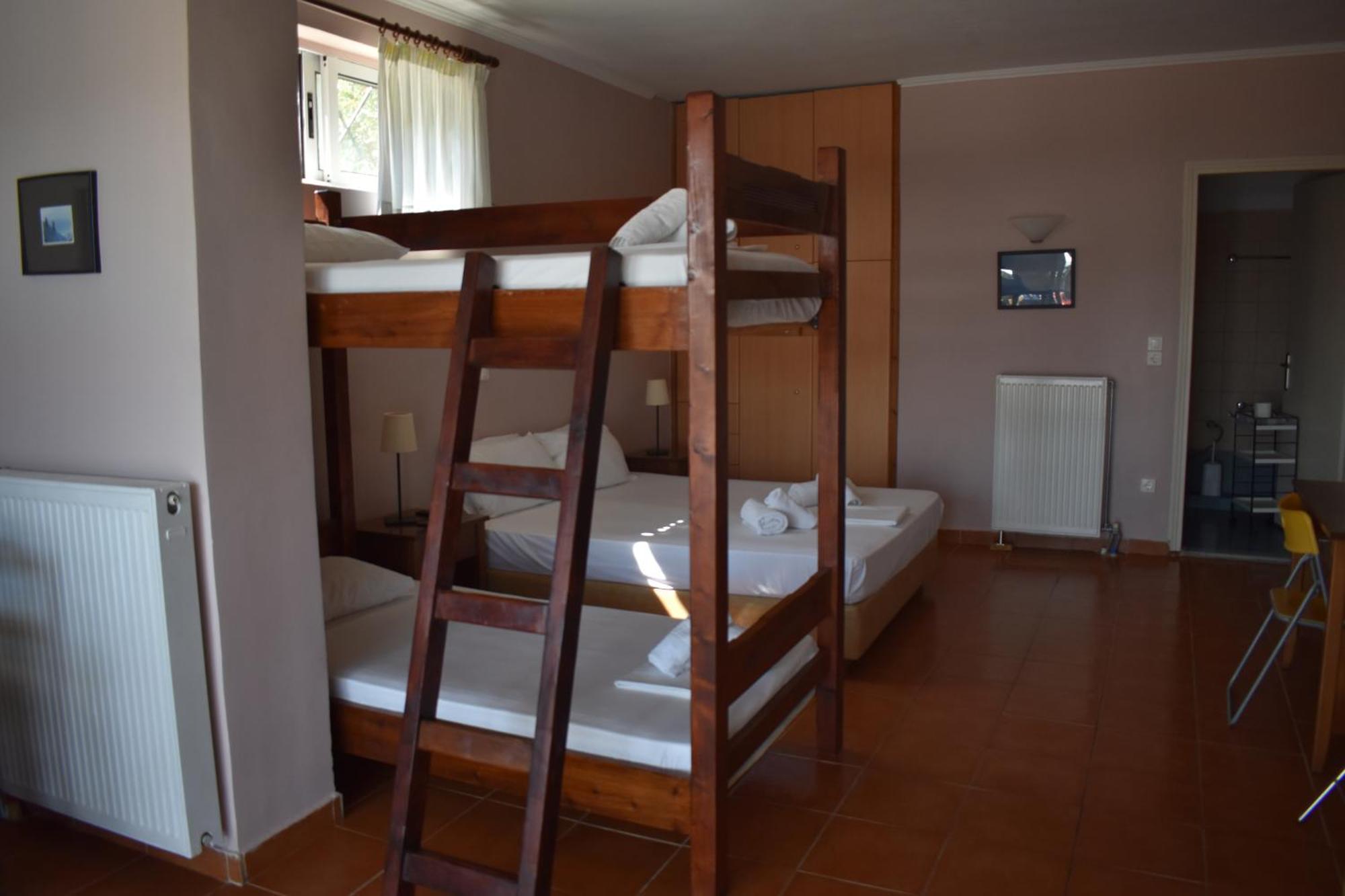 Ithaki Holidays Frinion Ngoại thất bức ảnh