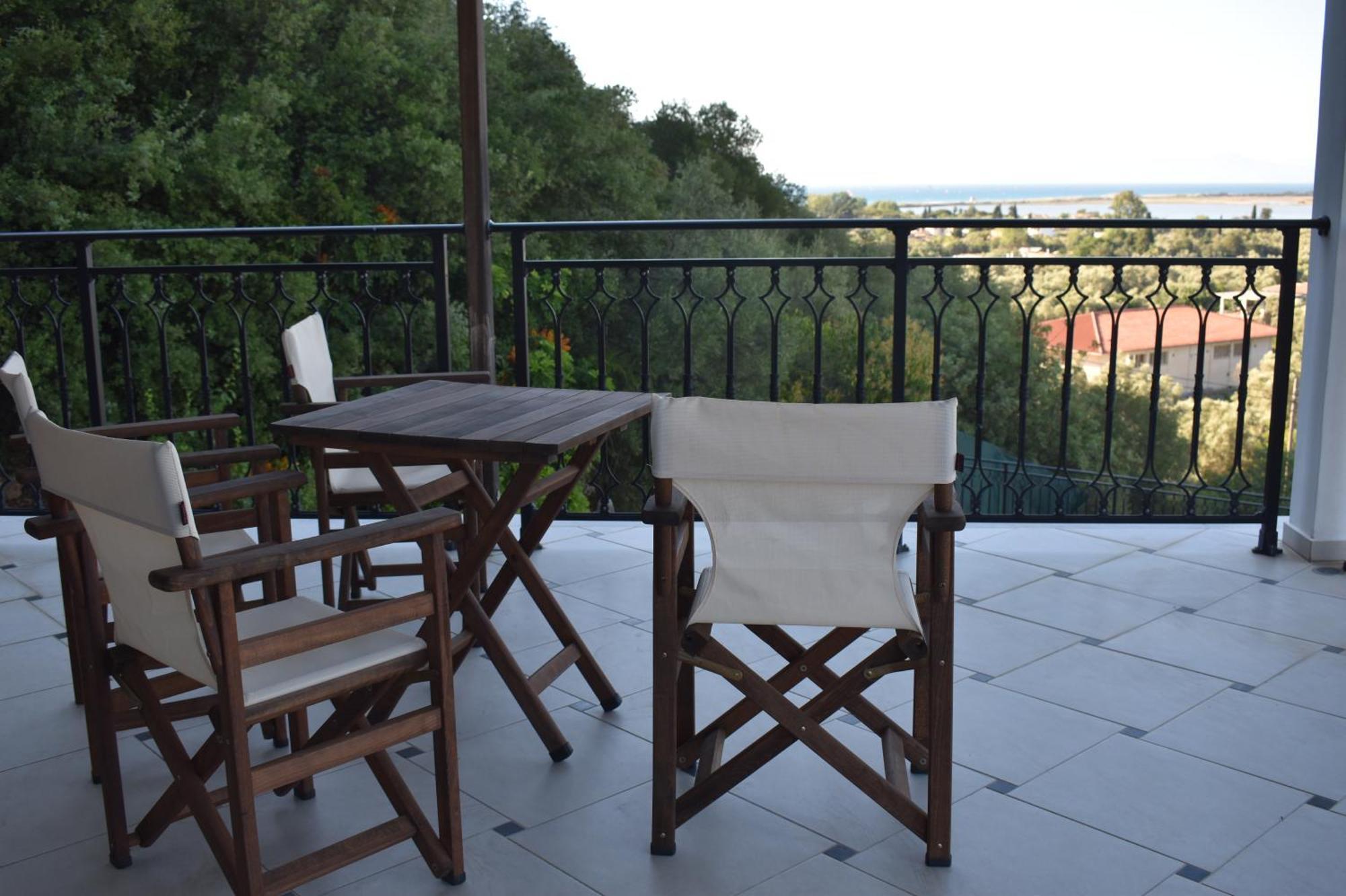 Ithaki Holidays Frinion Ngoại thất bức ảnh