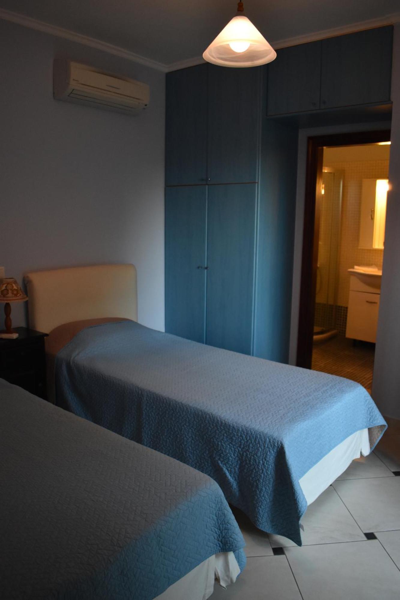 Ithaki Holidays Frinion Ngoại thất bức ảnh
