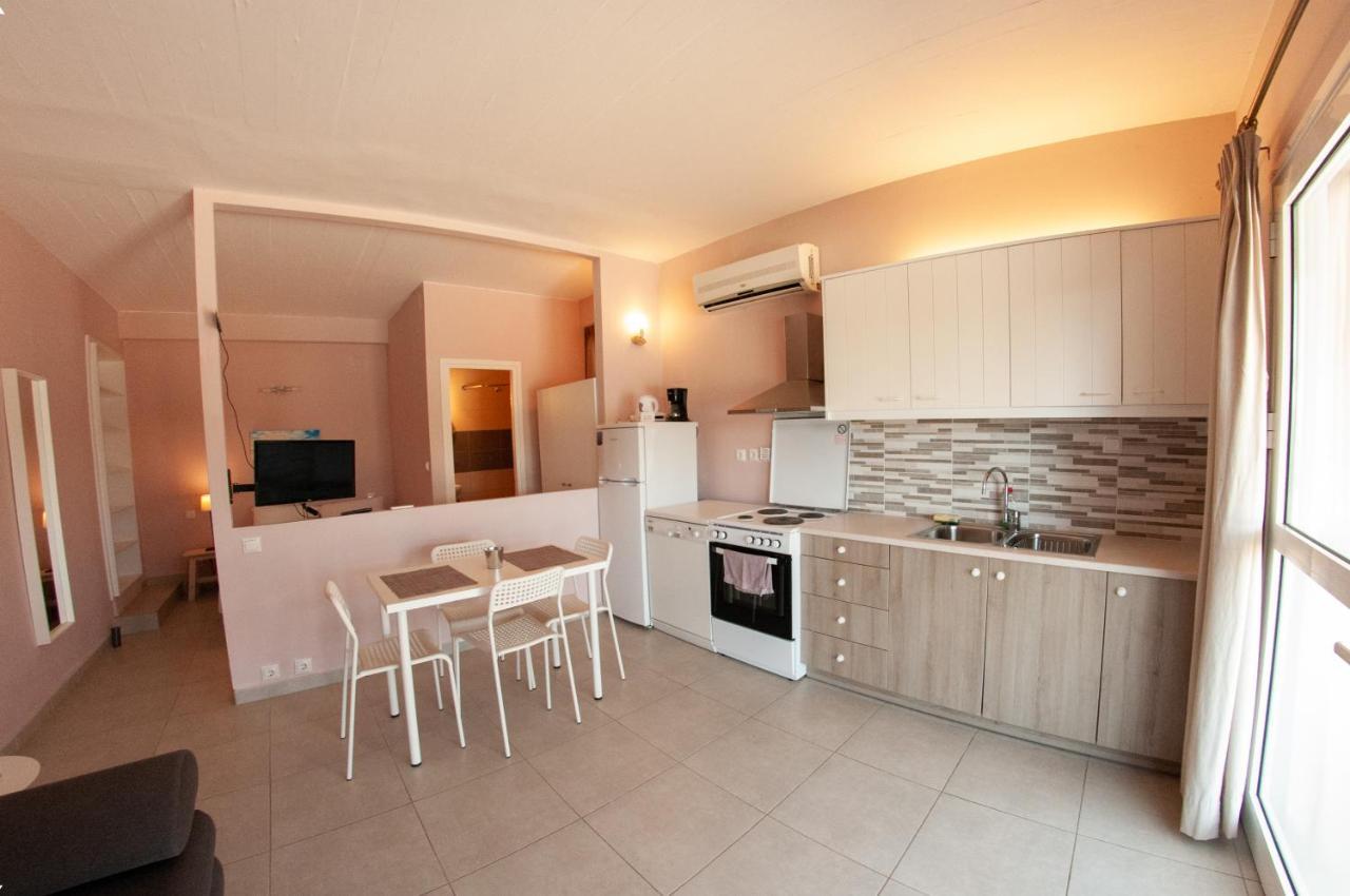 Ithaki Holidays Frinion Ngoại thất bức ảnh